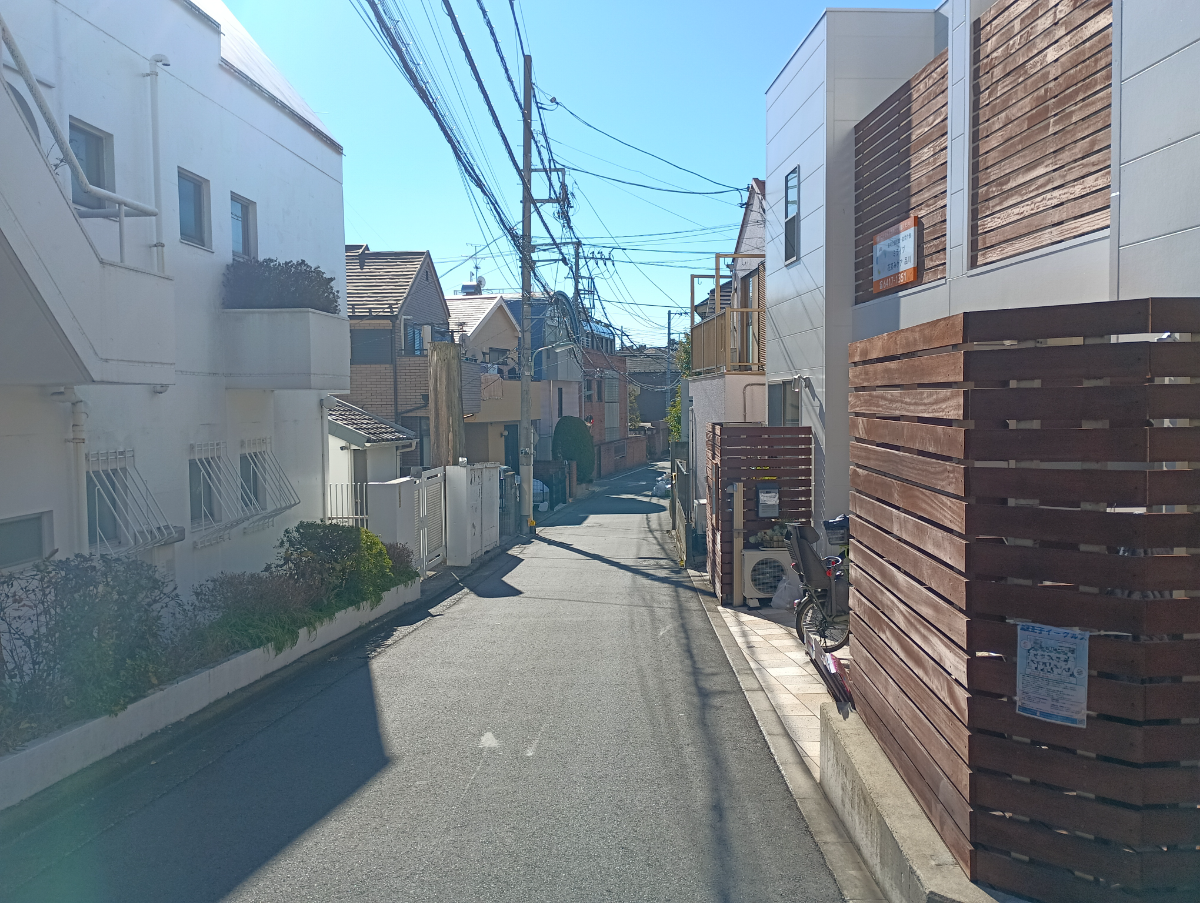 v20250611150815/fresh/building/J00100432219_7