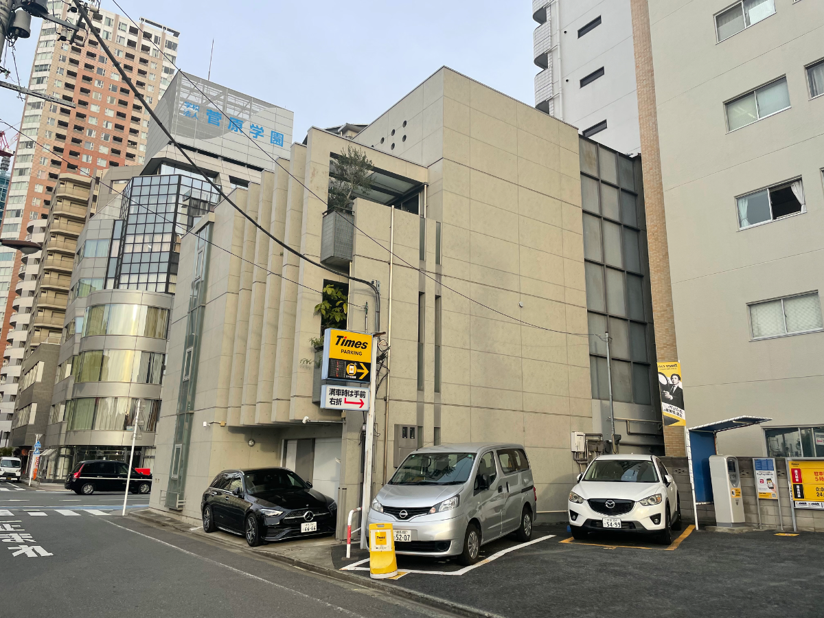 v20250612150701/fresh/building/J00100358757_5