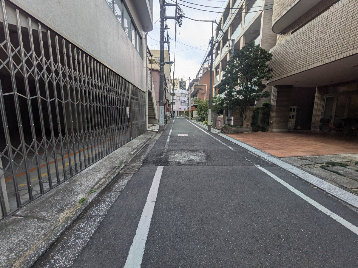 v20250612150701/fresh/building/J00100371022_7