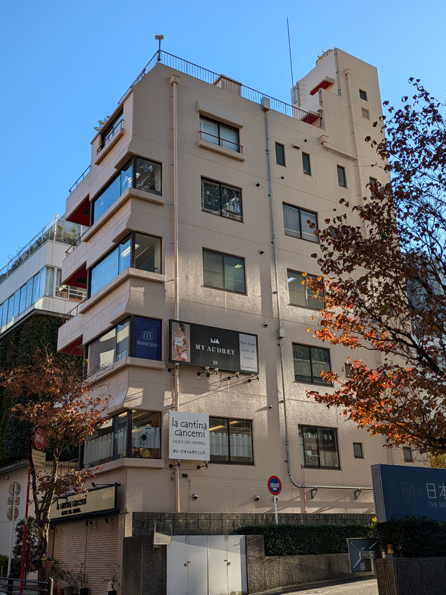 v20250612150701/fresh/building/J00100382322_6