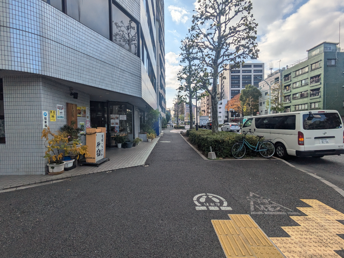 v20250612150701/fresh/building/J00100386410_14