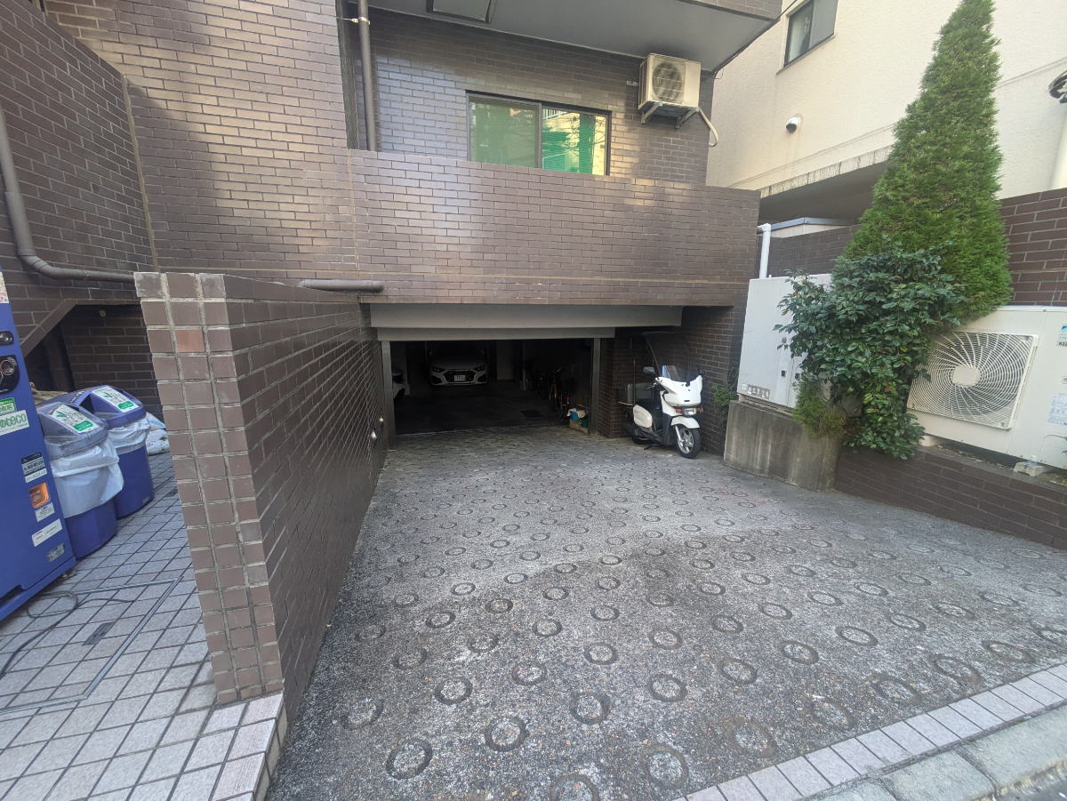 v20250612150701/fresh/building/J00100386425_8