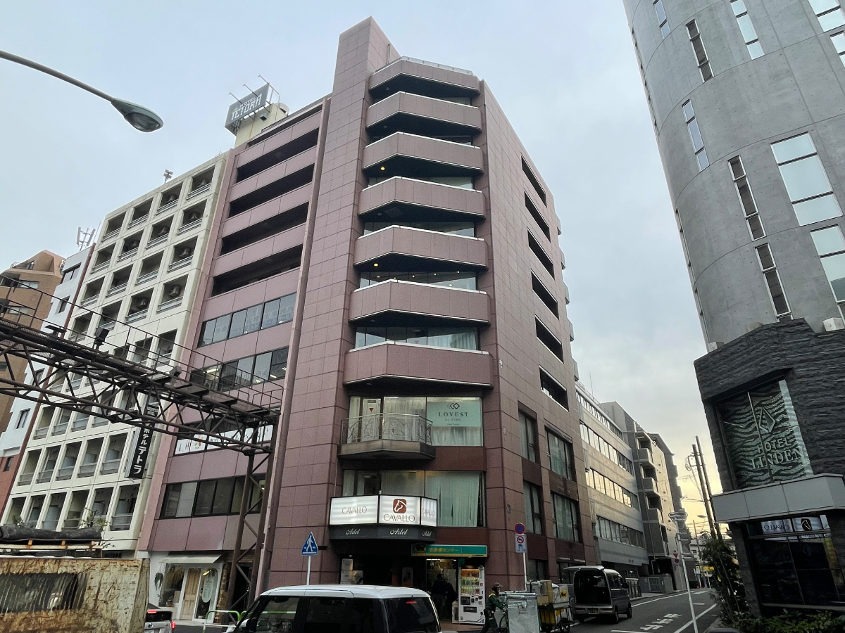 v20250612150701/fresh/building/J00100388819_9