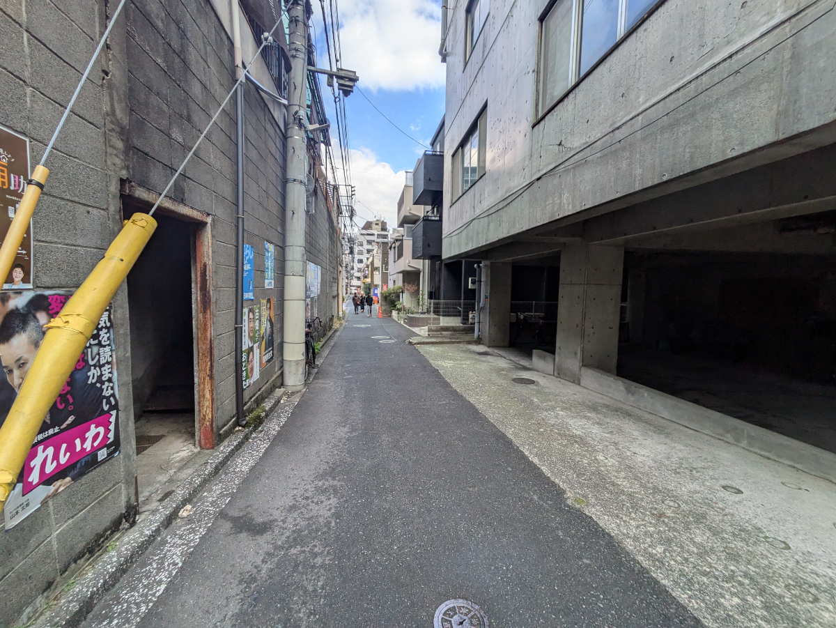 v20250612150701/fresh/building/J00100394559_12