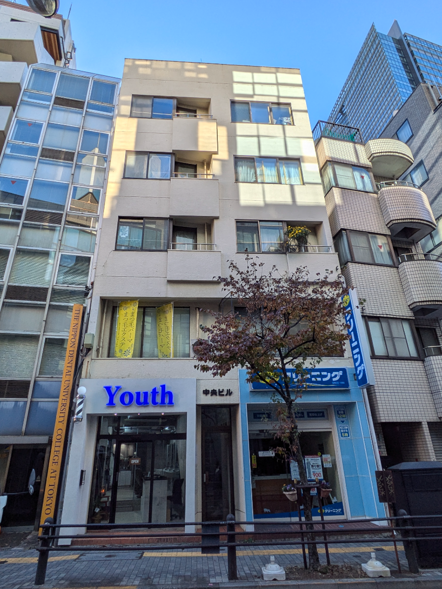 v20250612150701/fresh/building/J00100414916_1