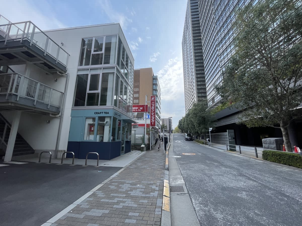 v20250612150701/fresh/building/J00100427323_2