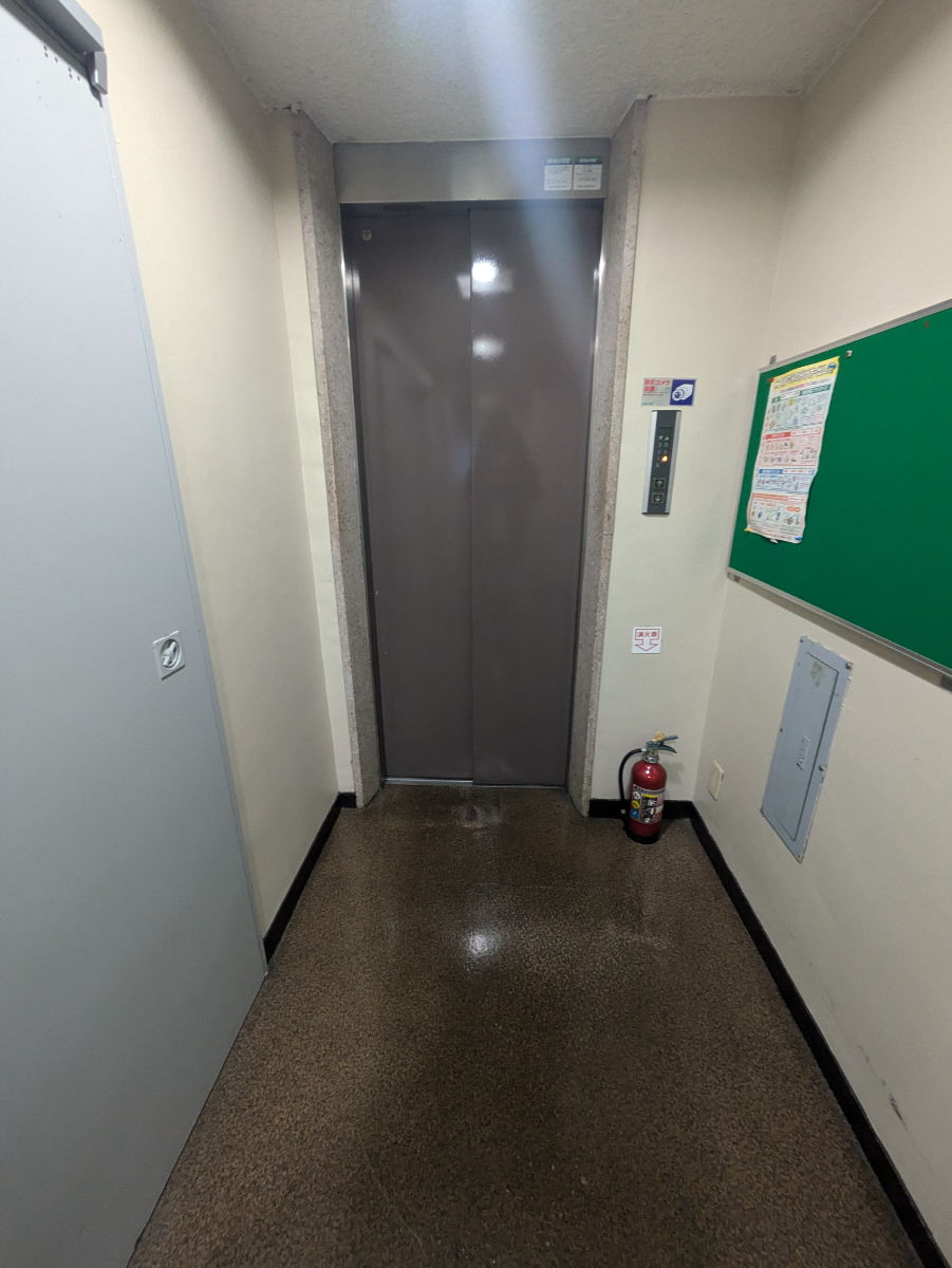 v20250613150713/fresh/building/J00100363295_4
