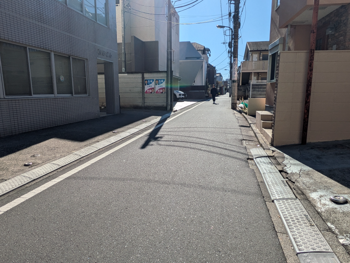 v20250613150713/fresh/building/J00100405338_10