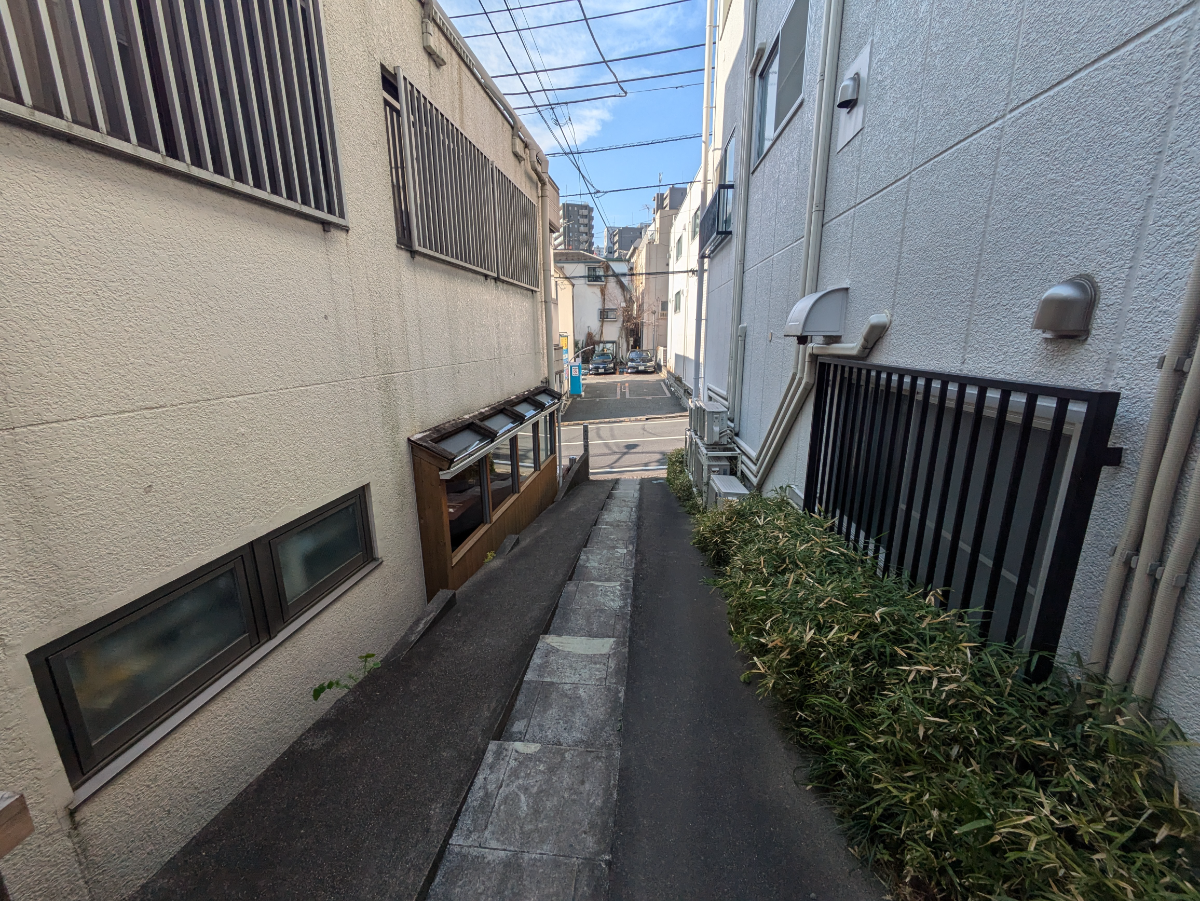 v20250613150713/fresh/building/J00100608314_12