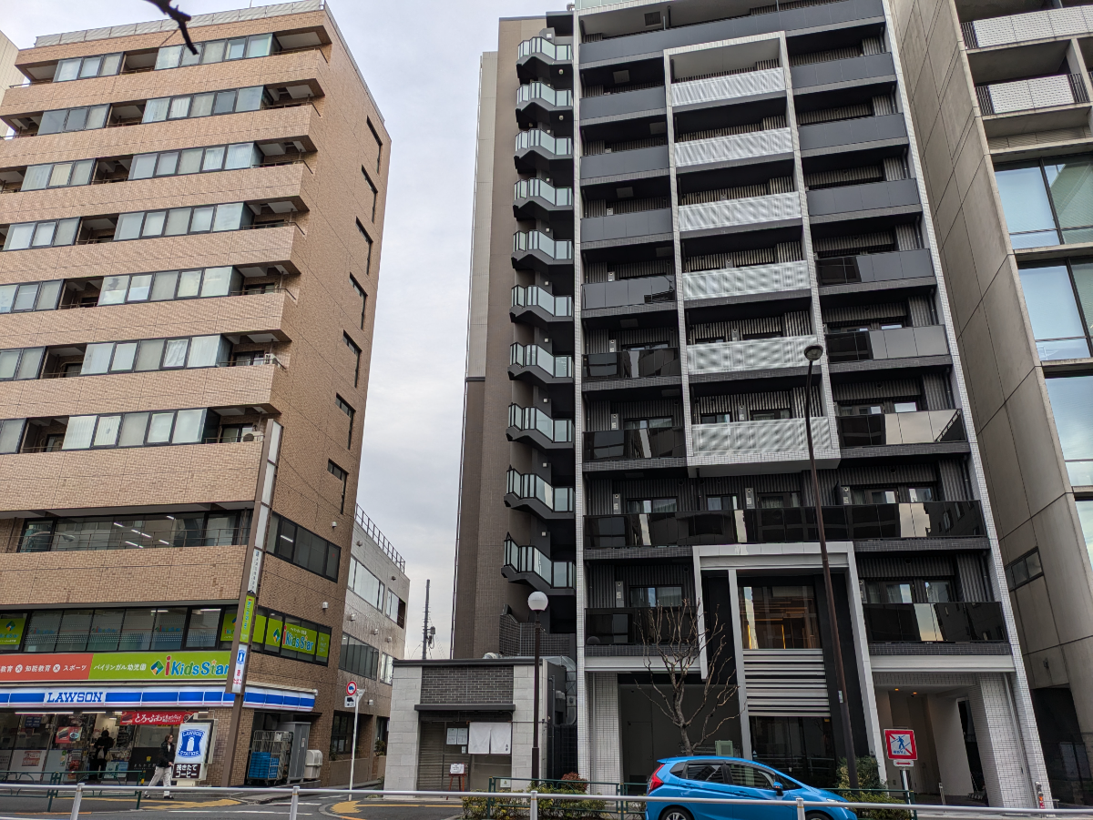v20250614150551/fresh/building/J00100468298_6