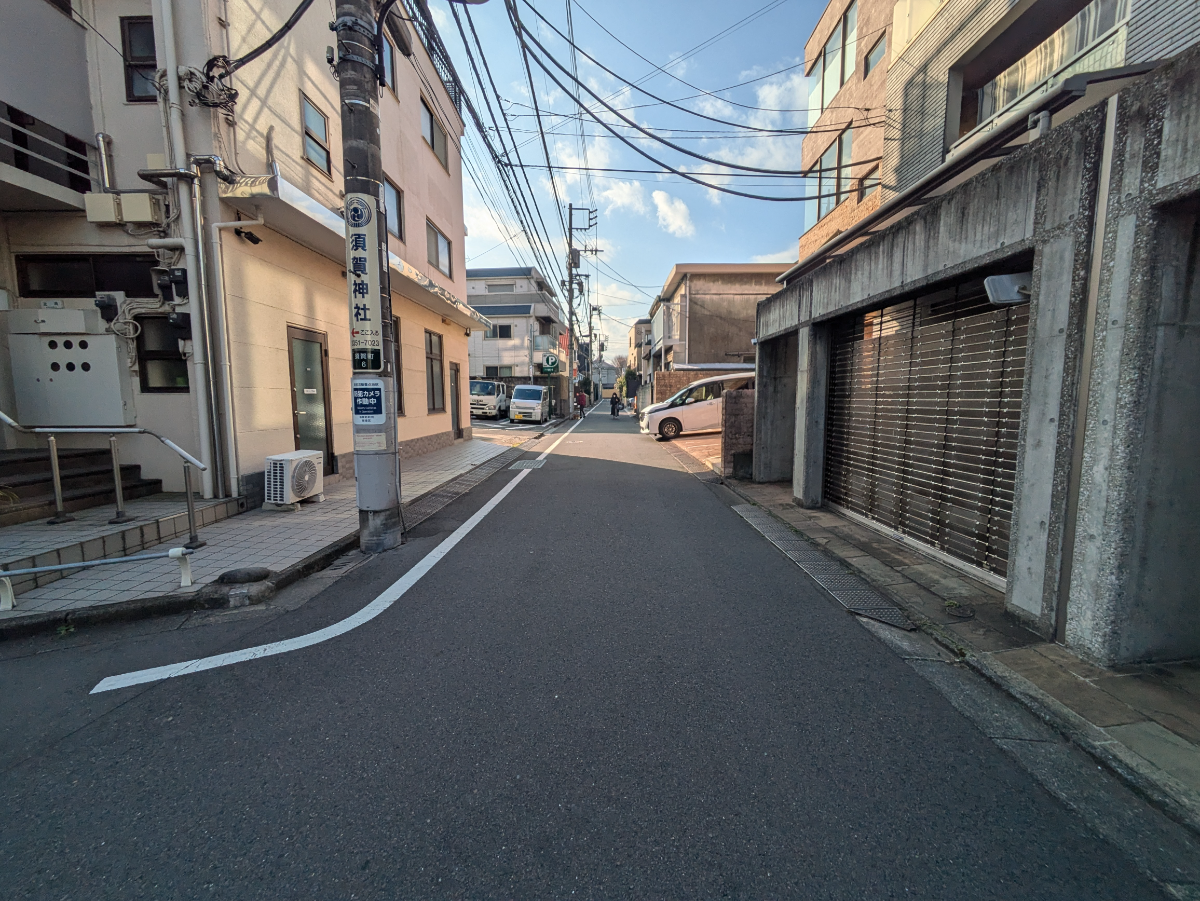 v20250614150551/fresh/building/J00100475694_9