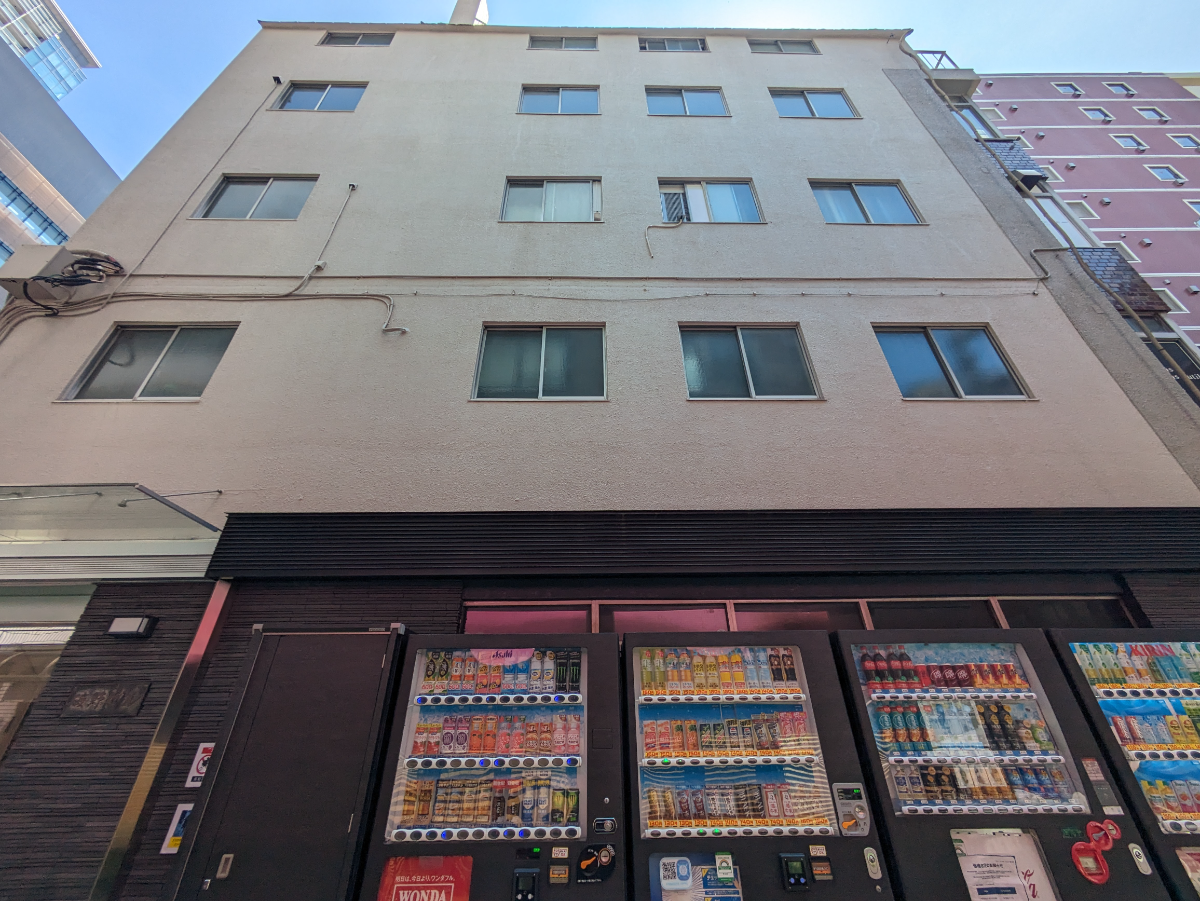 v20250618150706/fresh/building/J00100376834_12