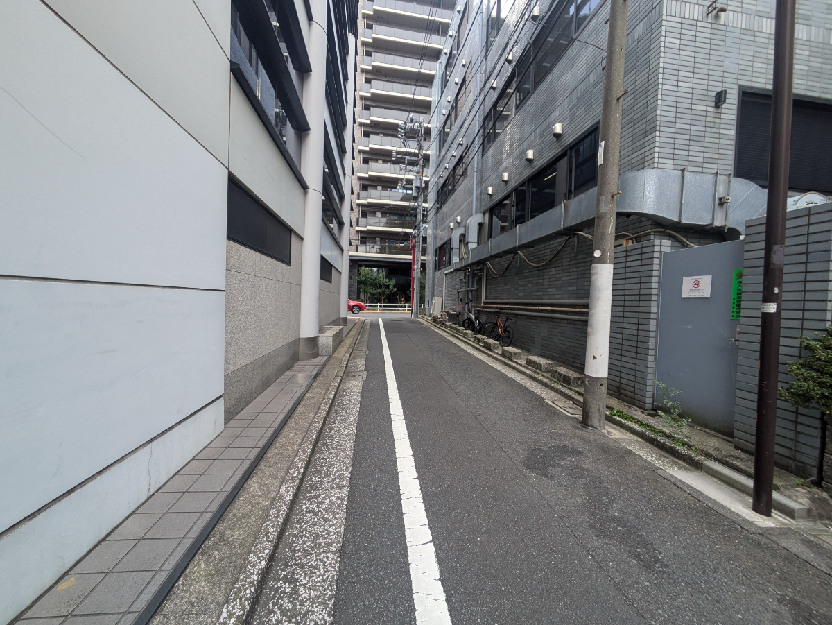 v20250618150706/fresh/building/J00100388044_13