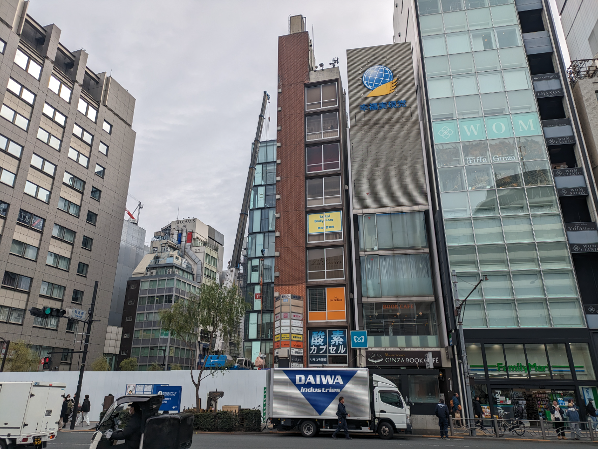 v20250618150706/fresh/building/J00100389418_7