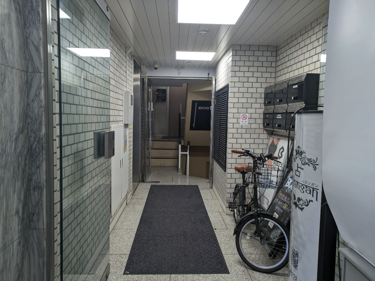 v20250618150706/fresh/building/J00100403373_11