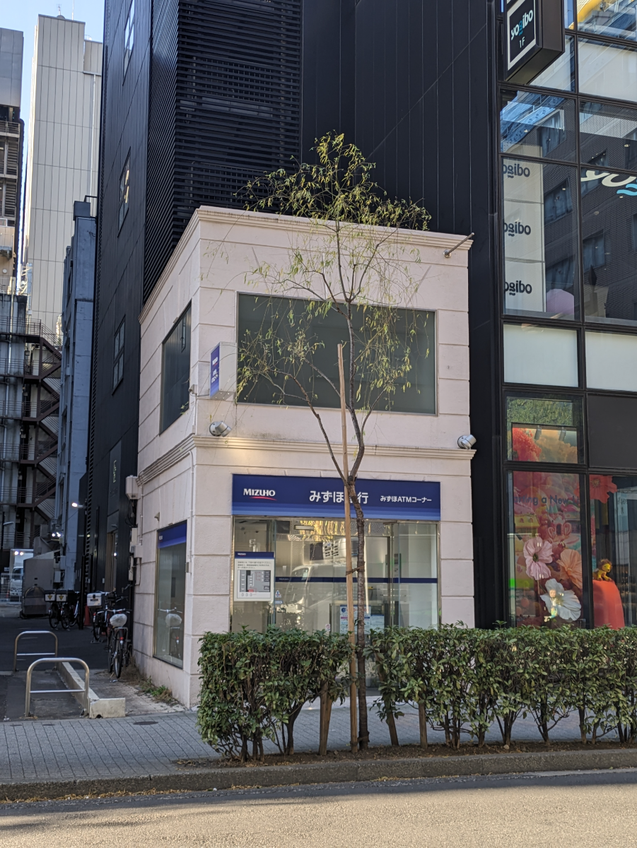 v20250618150706/fresh/building/J00100496071_6