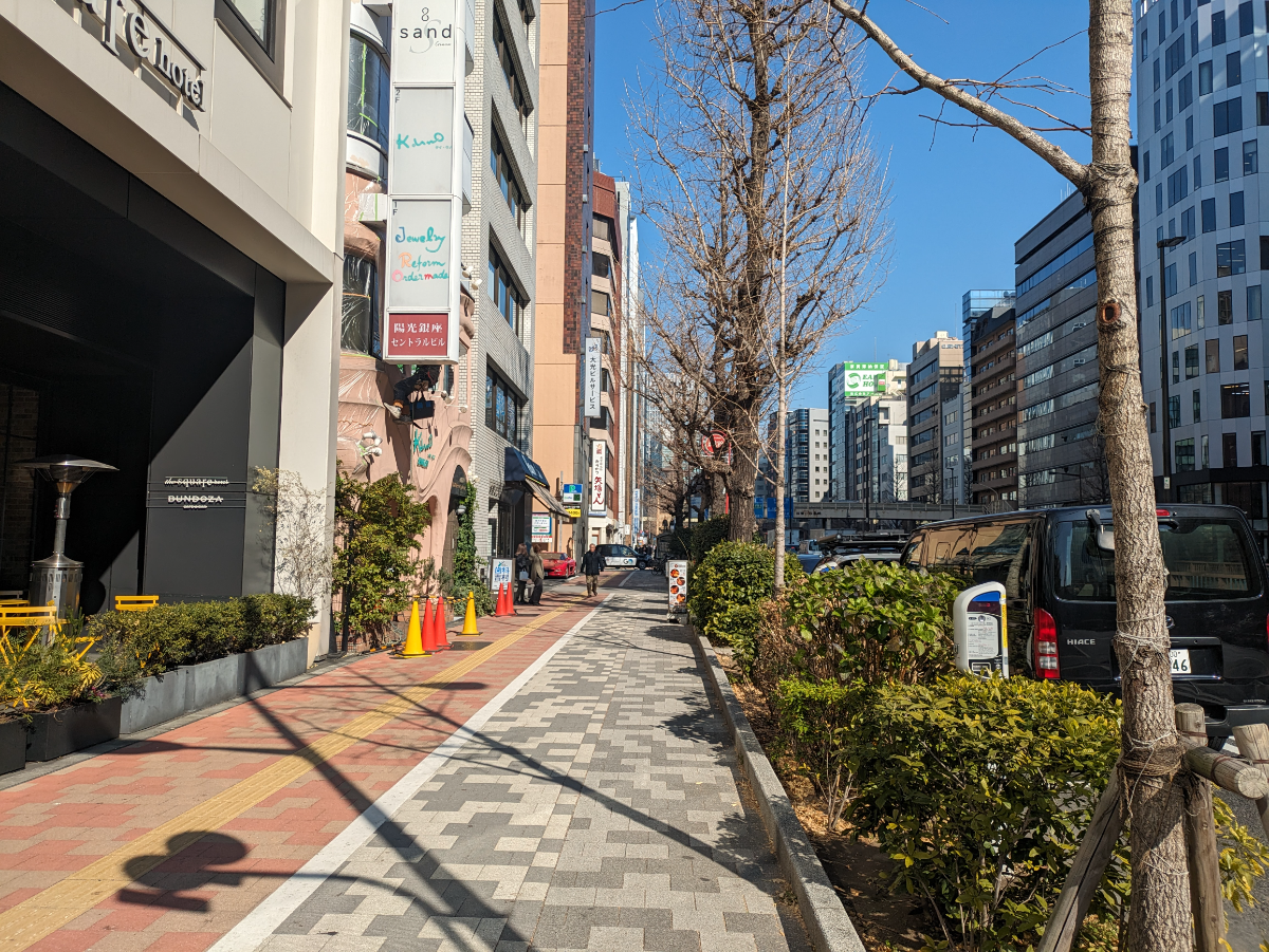v20250620151407/fresh/building/J00100385280_2