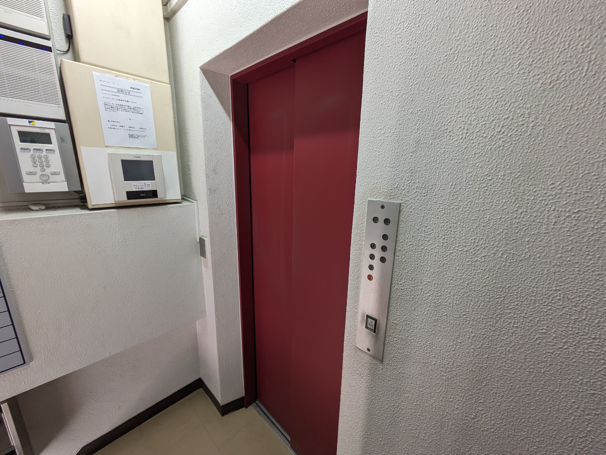 v20250620151407/fresh/building/J00100385284_4
