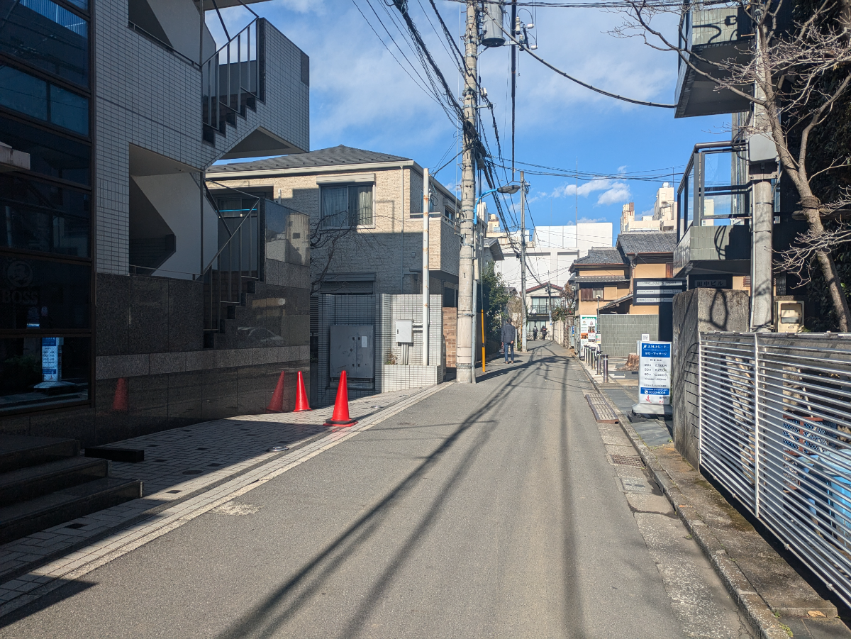 v20250622150557/fresh/building/J00100372585_2