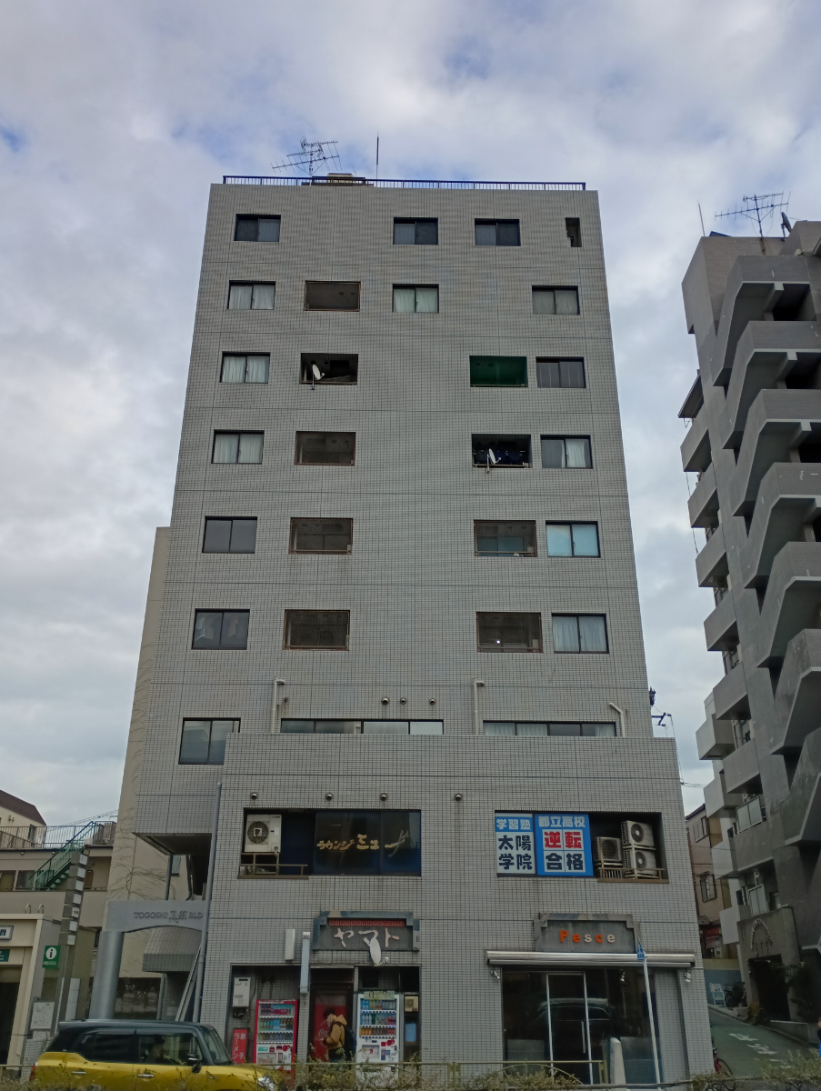 v20250625150905/fresh/building/J00100364772_1