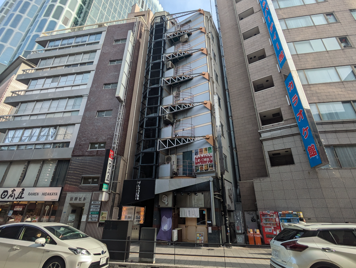 v20250625150905/fresh/building/J00100373746_1