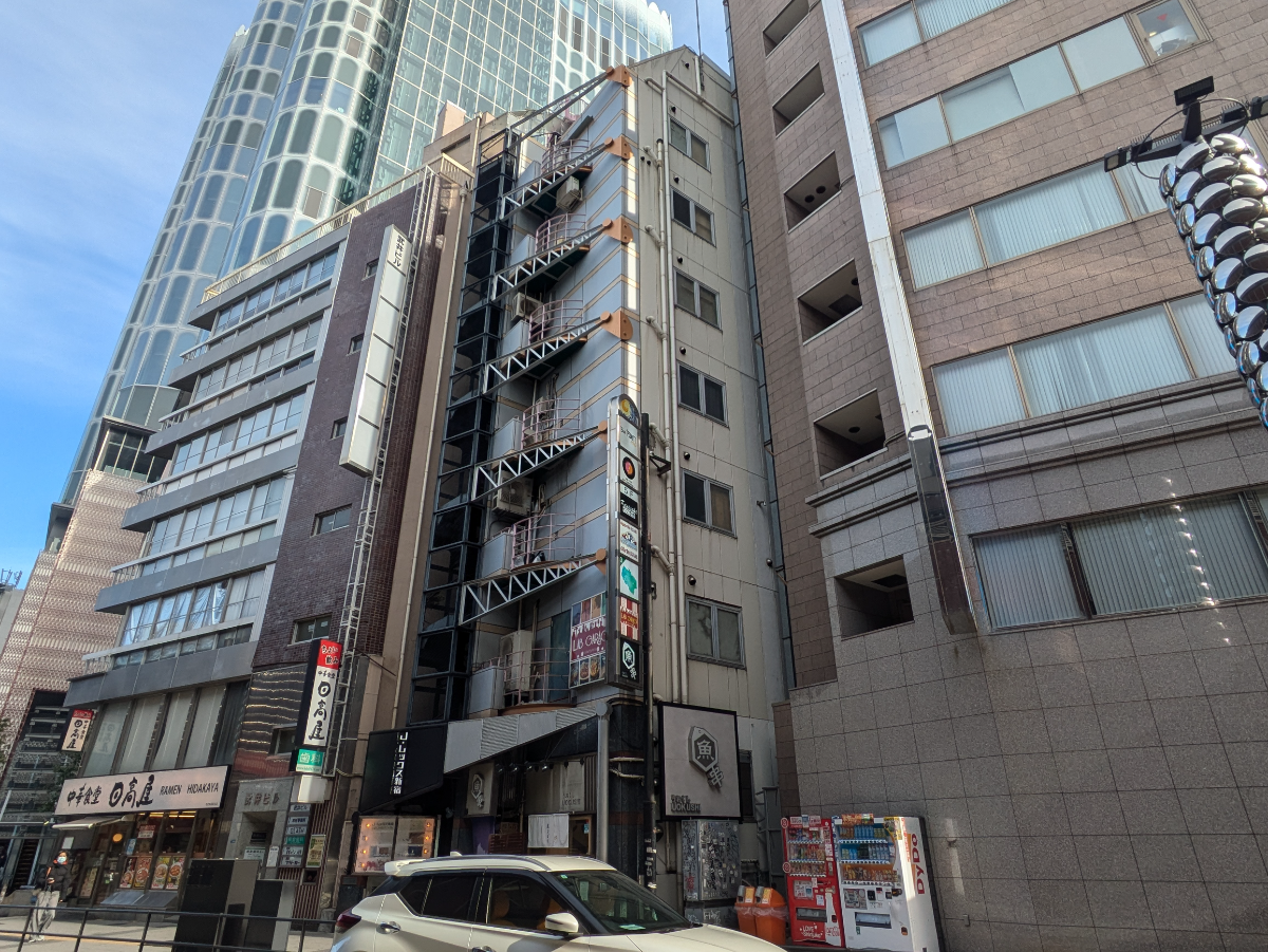v20250625150905/fresh/building/J00100373746_7