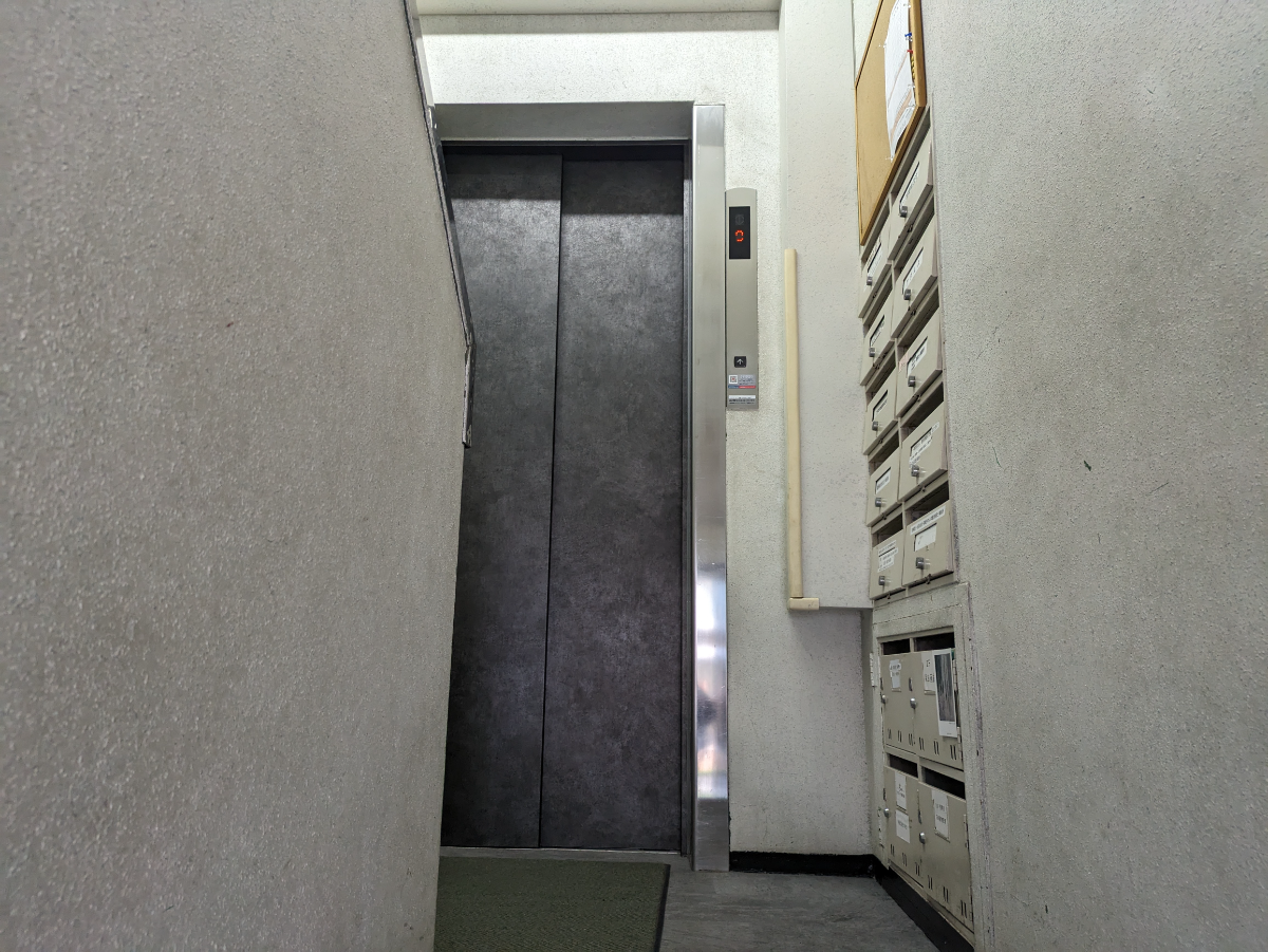 v20250625150905/fresh/building/J00100385390_8
