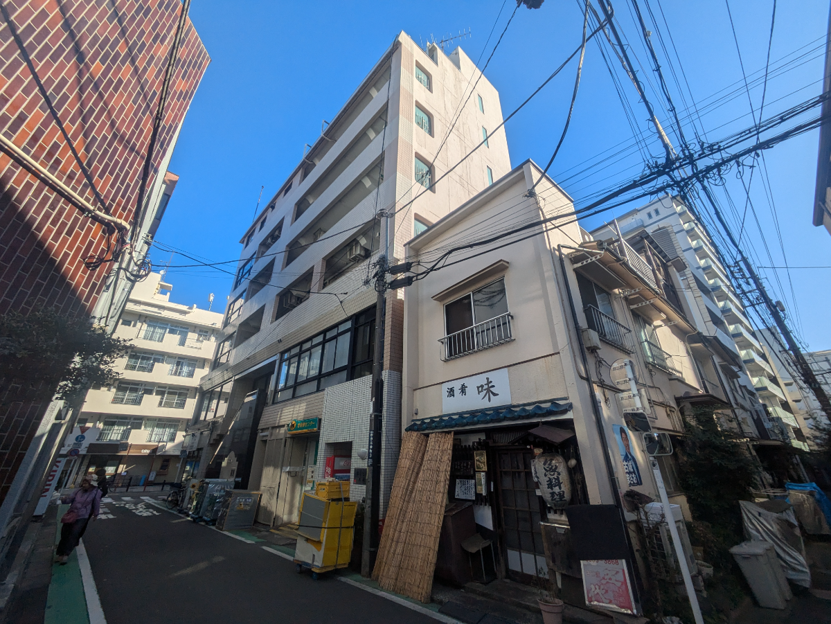 v20250625150905/fresh/building/J00100387945_15