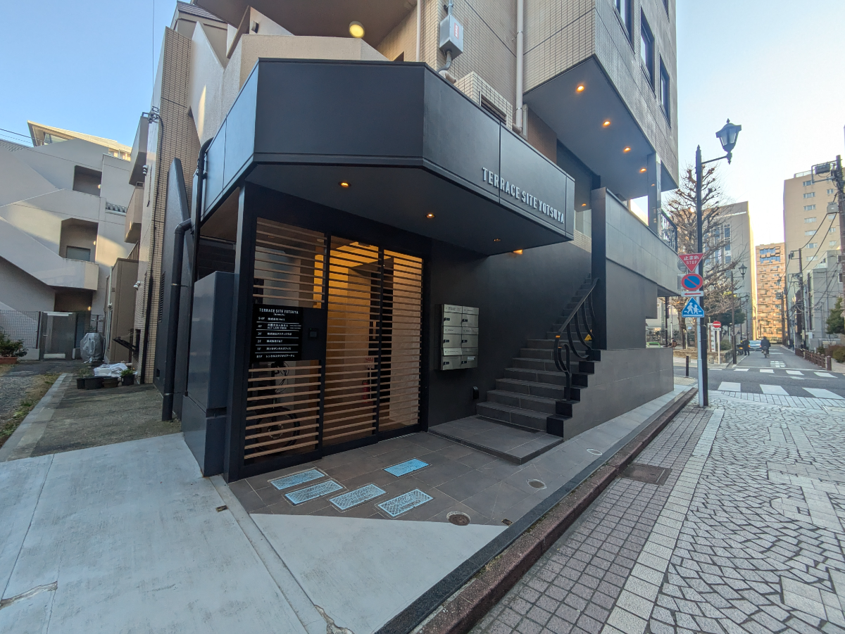 v20250625150905/fresh/building/J00100387955_3