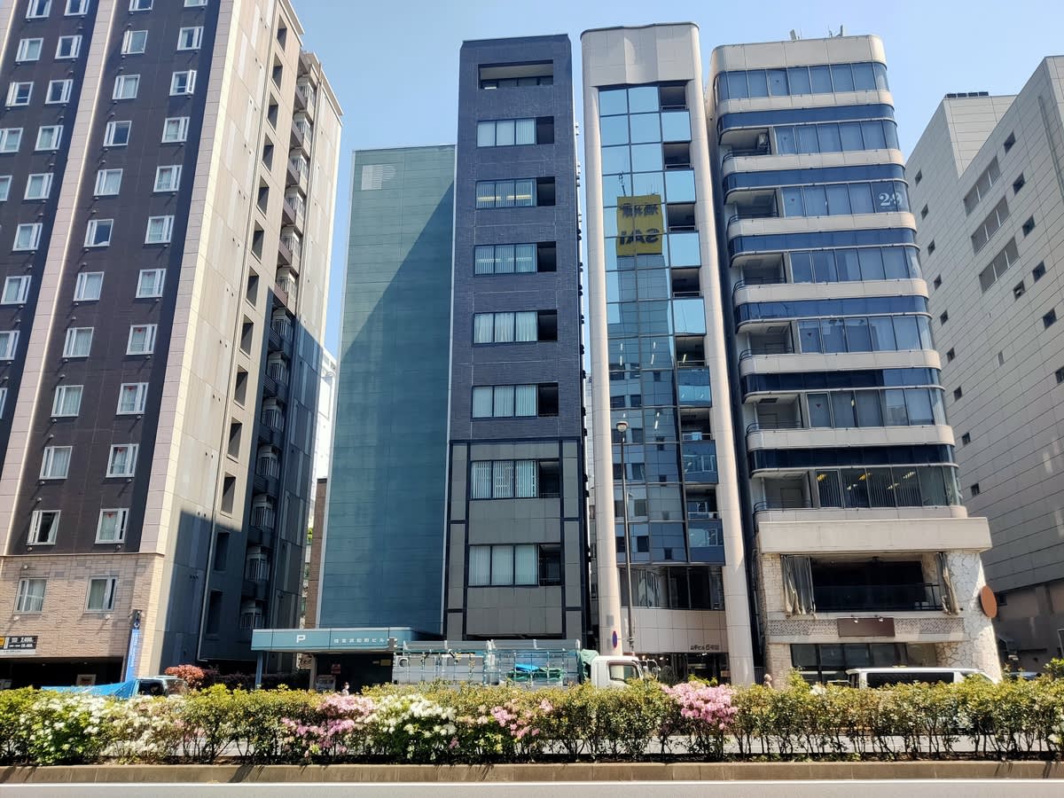 v20250625150905/fresh/building/J00100390327_1