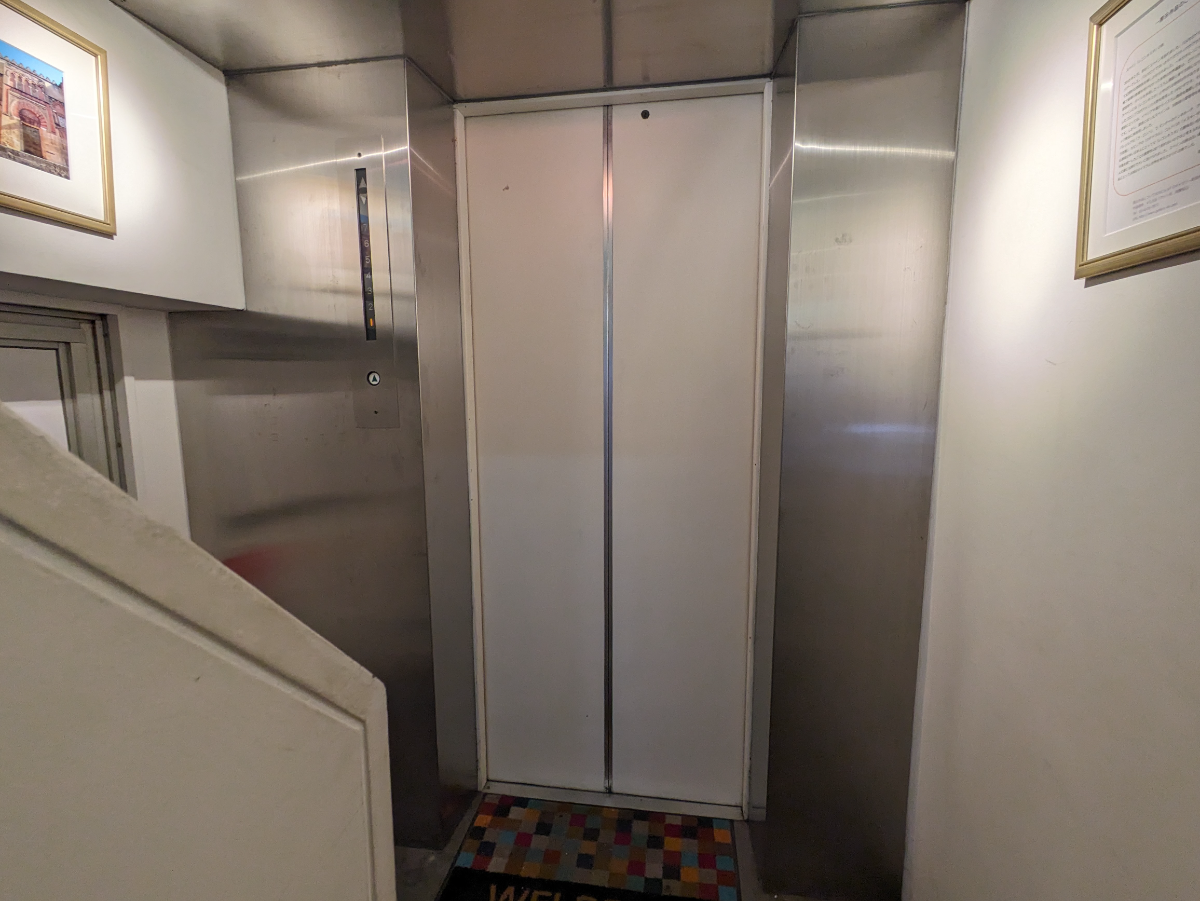 v20250625150905/fresh/building/J00100402310_9