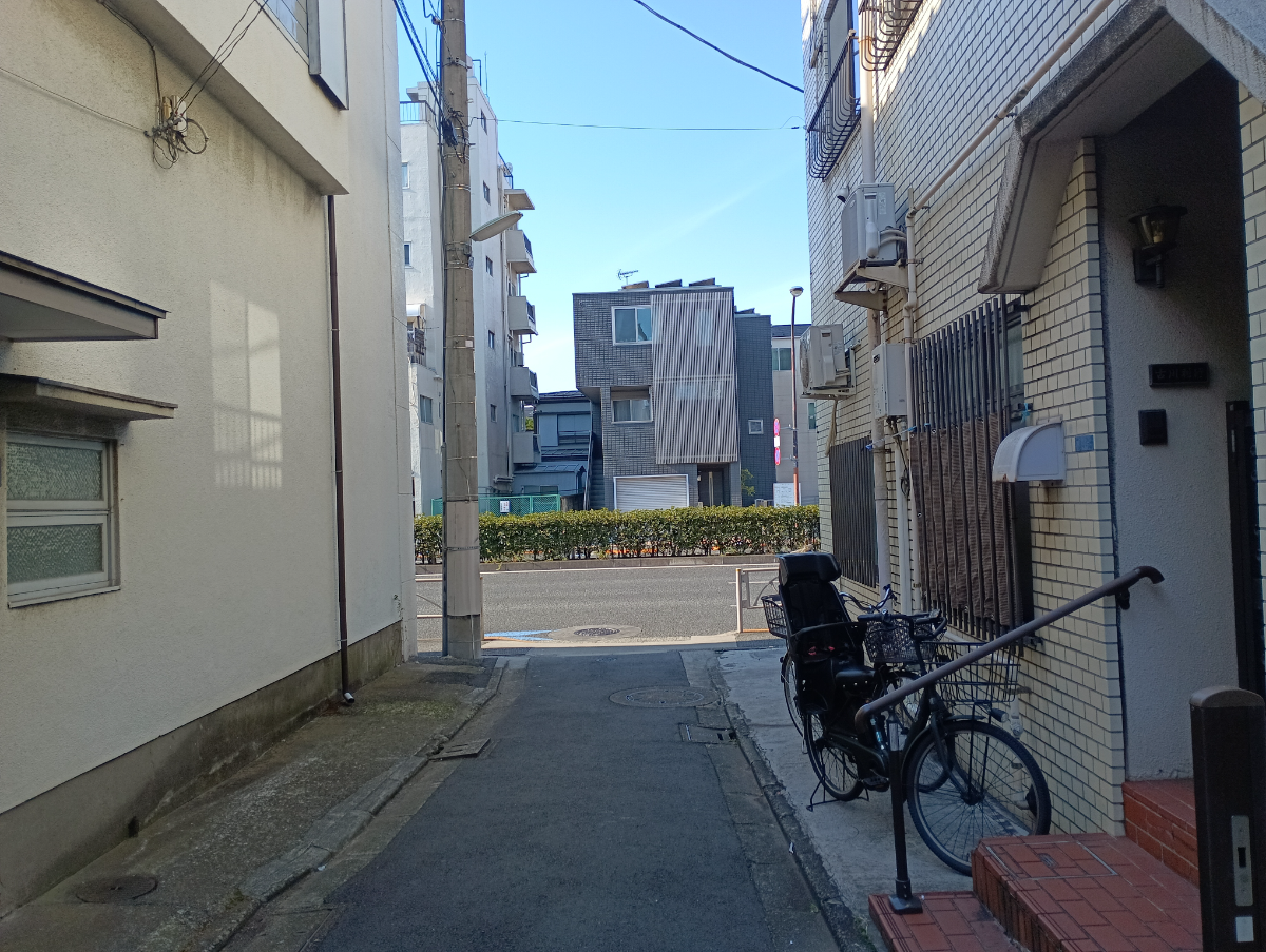 v20250625150905/fresh/building/J00100403751_7