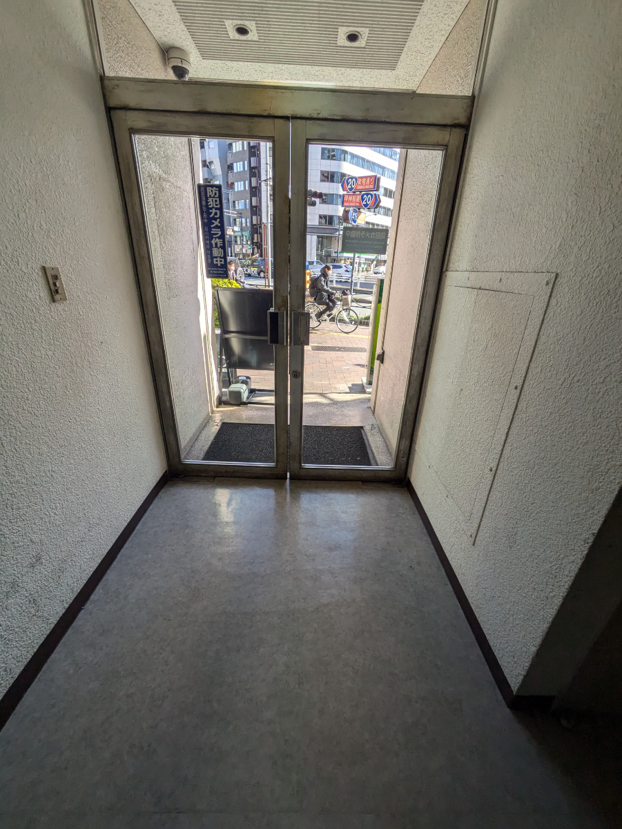 v20250625150905/fresh/building/J00100404672_10