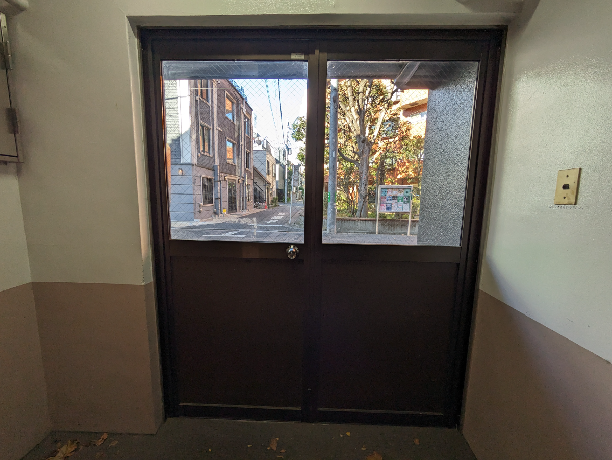 v20250625150905/fresh/building/J00100405293_11