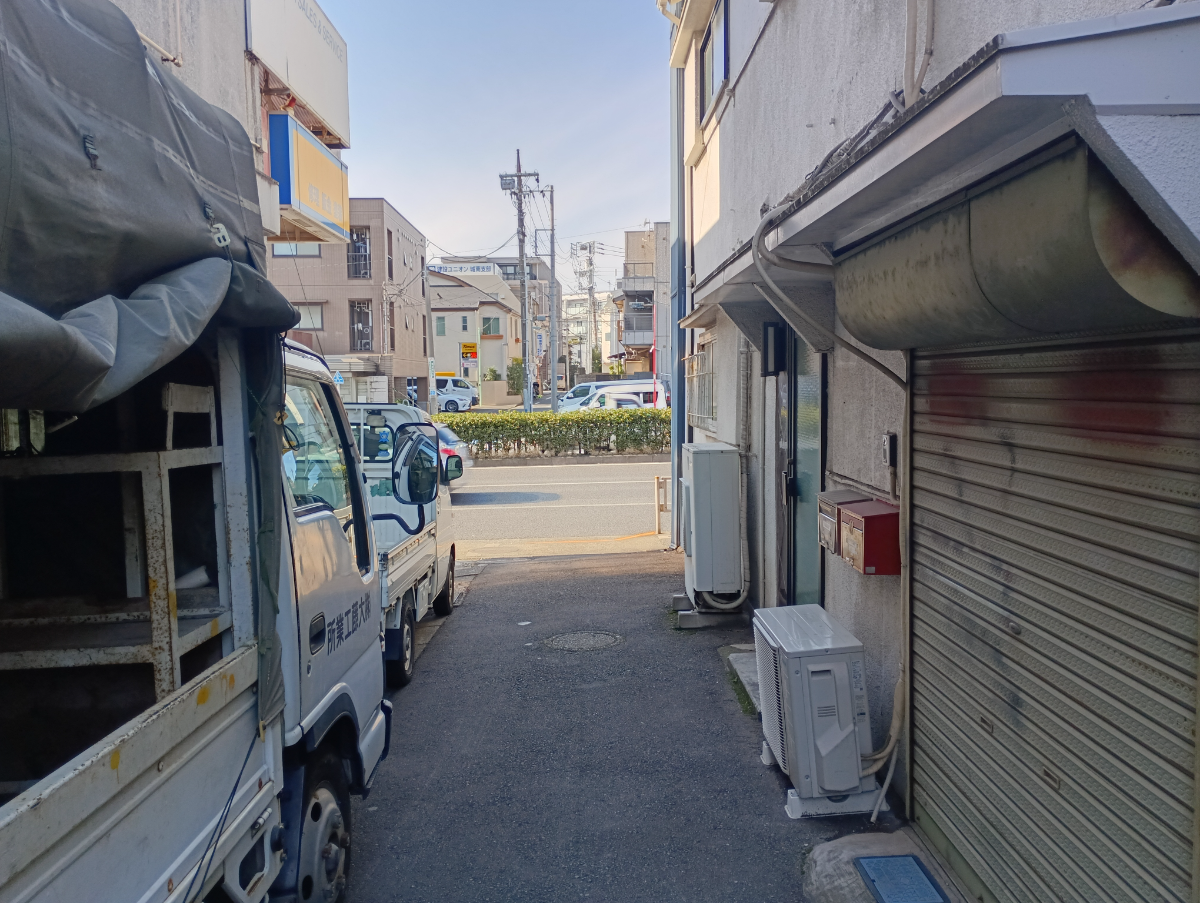 v20250625150905/fresh/building/J00100421585_6