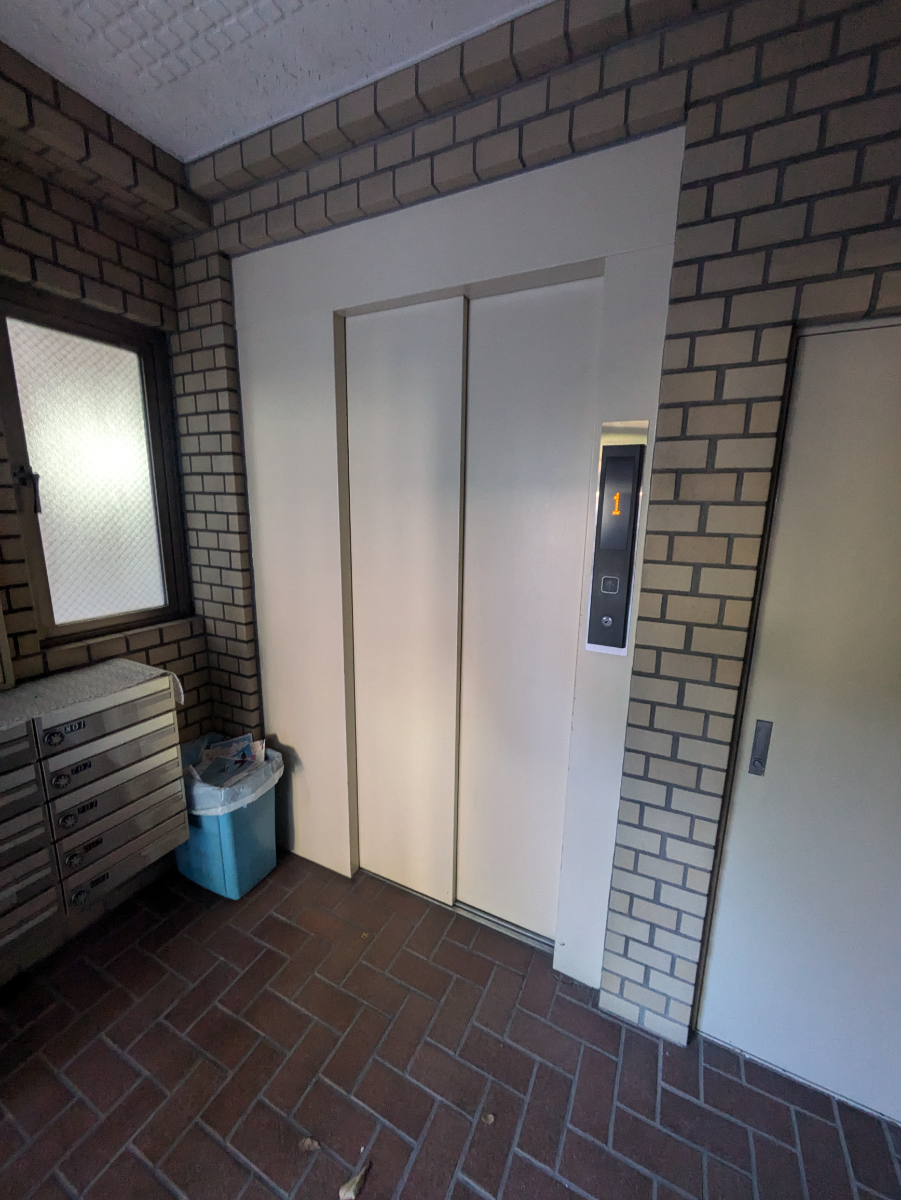 v20250625150905/fresh/building/J00100421726_4