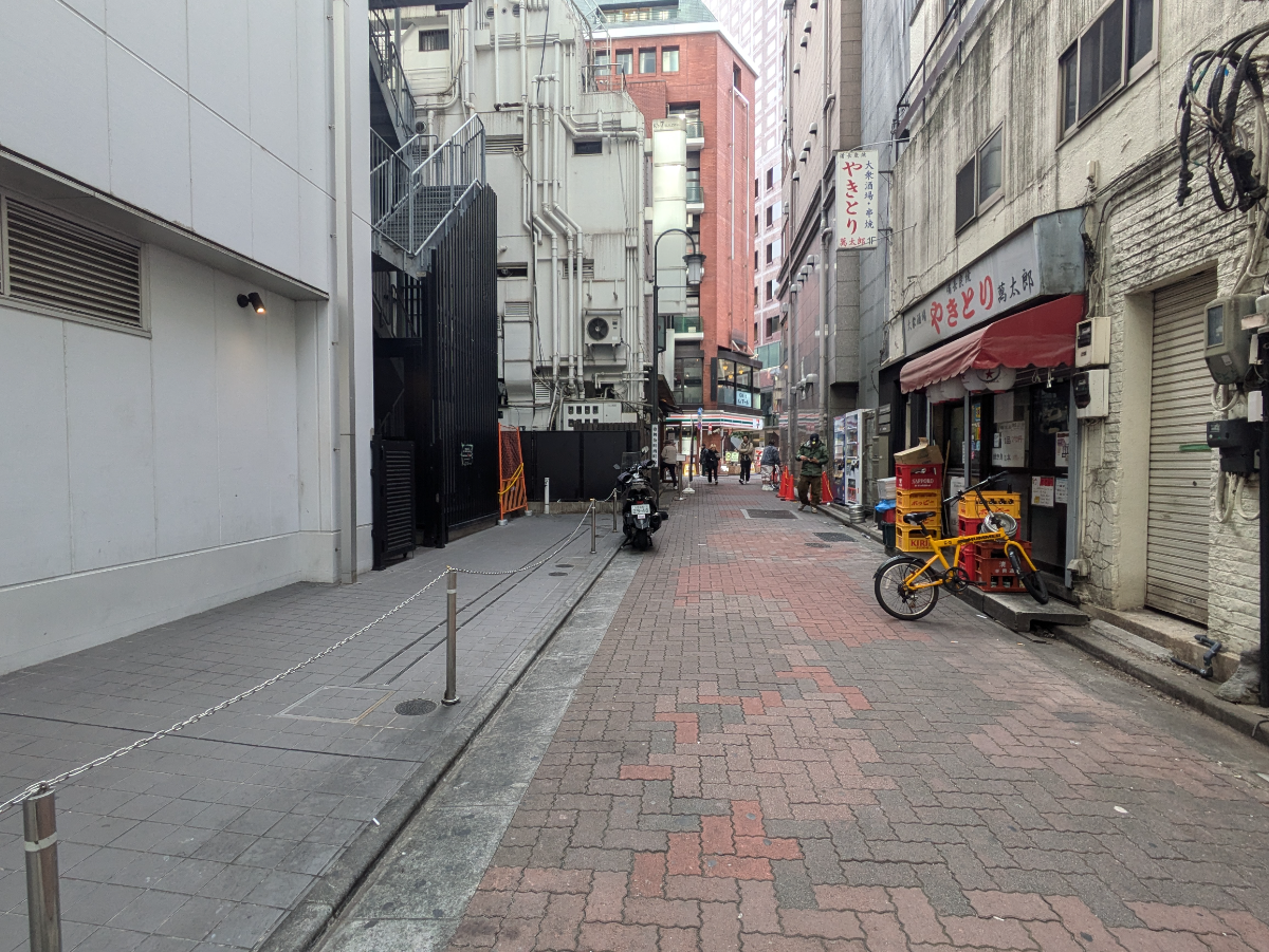 v20250625150905/fresh/building/J00100464692_2