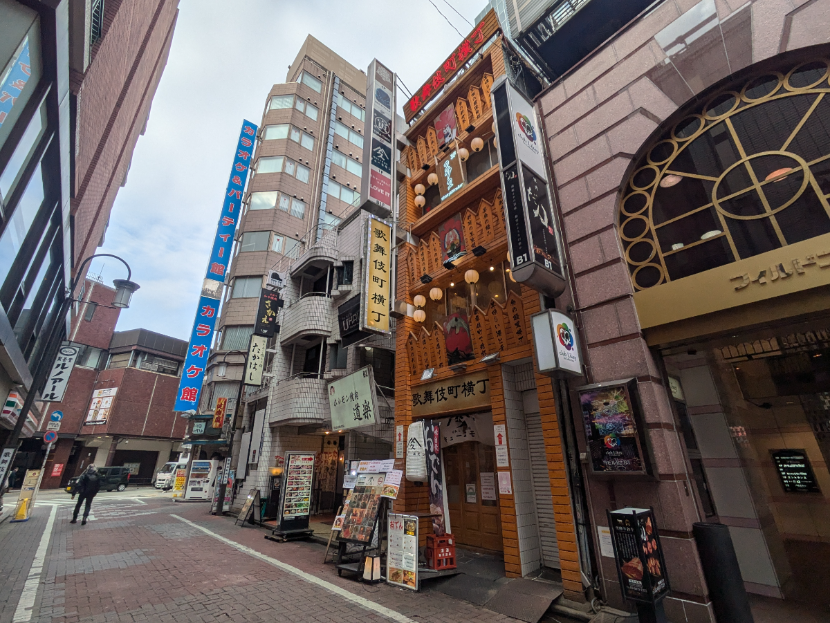 v20250625150905/fresh/building/J00100489886_10