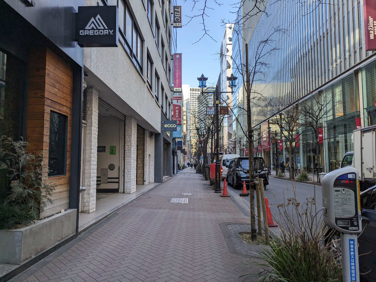 v20250627151114/fresh/building/J00100380220_19