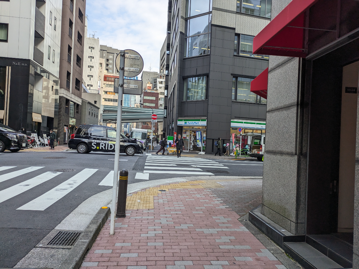 v20250630150704/fresh/building/J00100385394_9