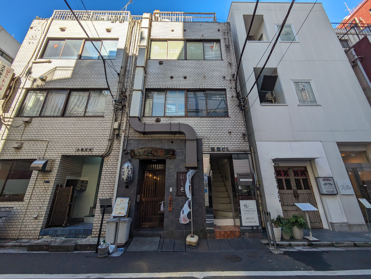 v20250709150702/fresh/building/J00100468296_1