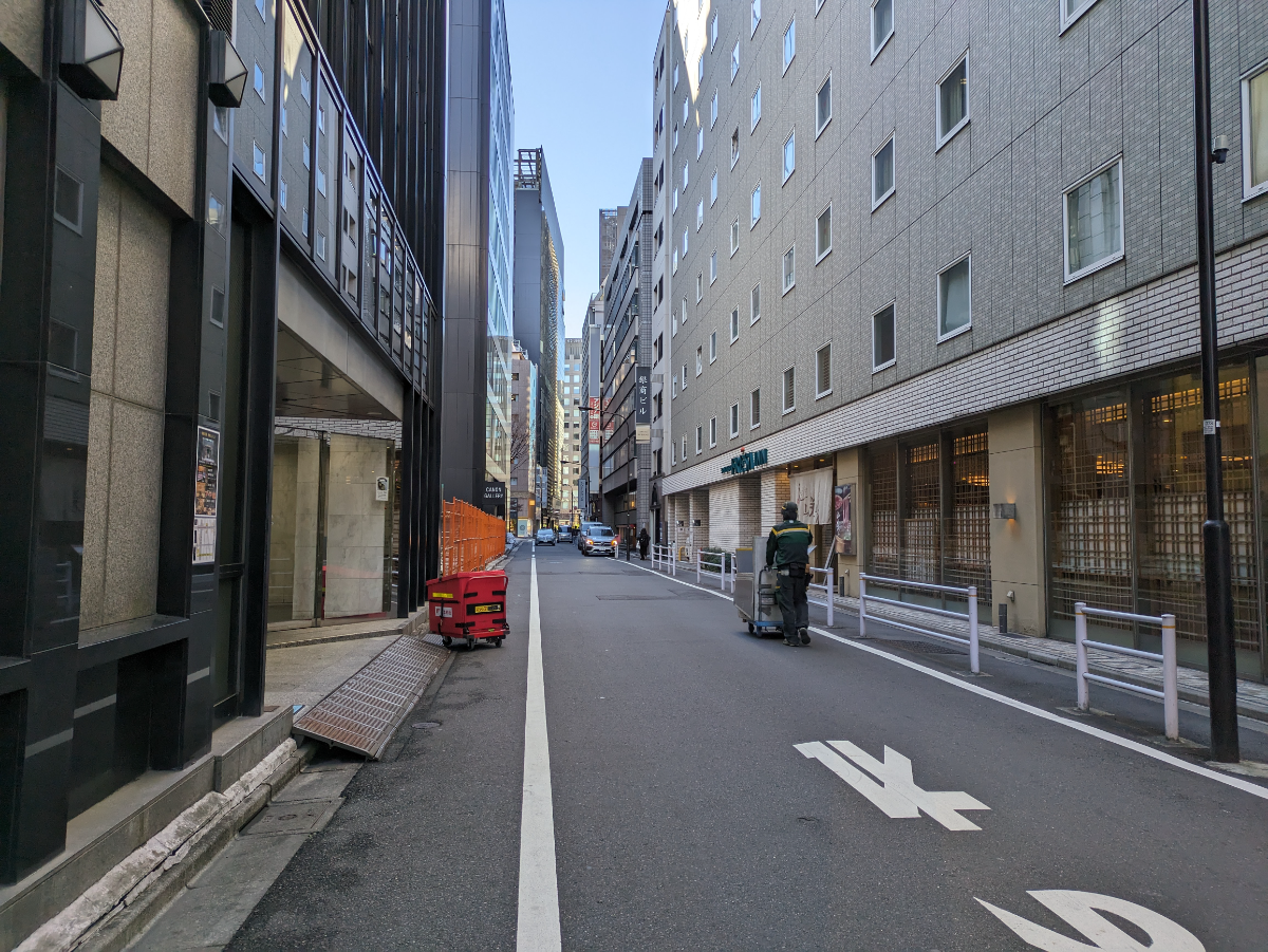 v20250712150549/fresh/building/J00100373592_23