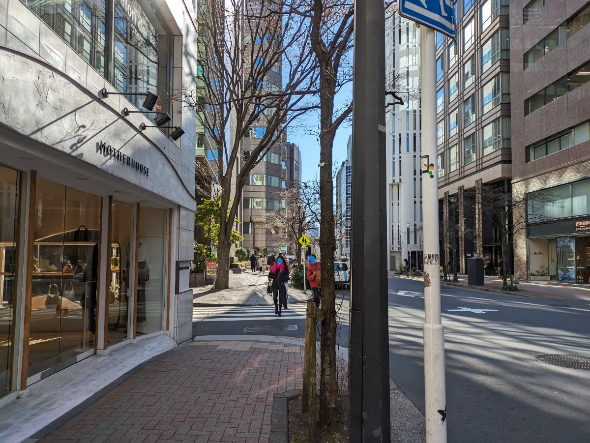 v20250712150549/fresh/building/J00100385151_21