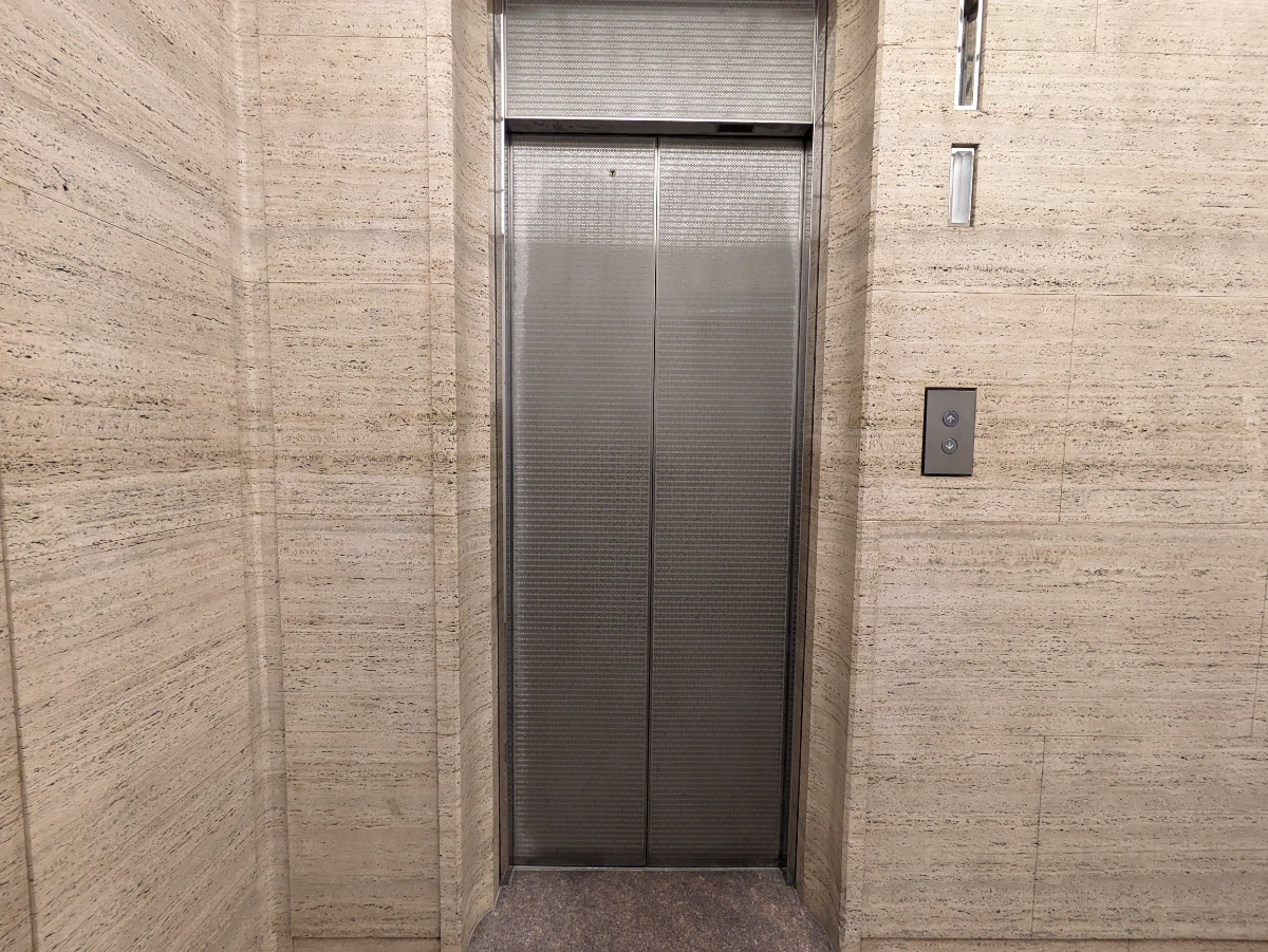 v20250714150702/fresh/building/J00100384995_4