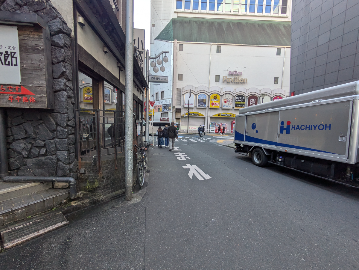 v20250714150703/fresh/building/J00100356951_15