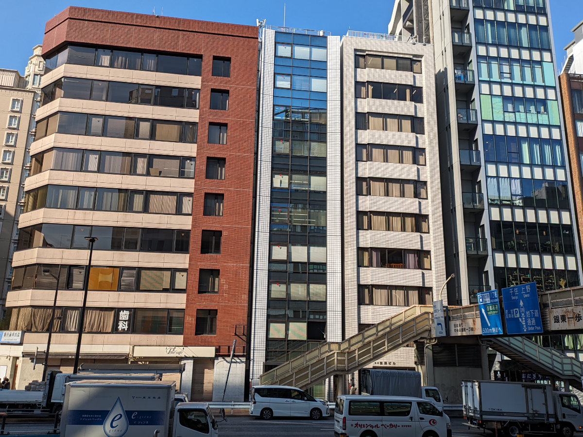 v20250714150703/fresh/building/J00100376347_11