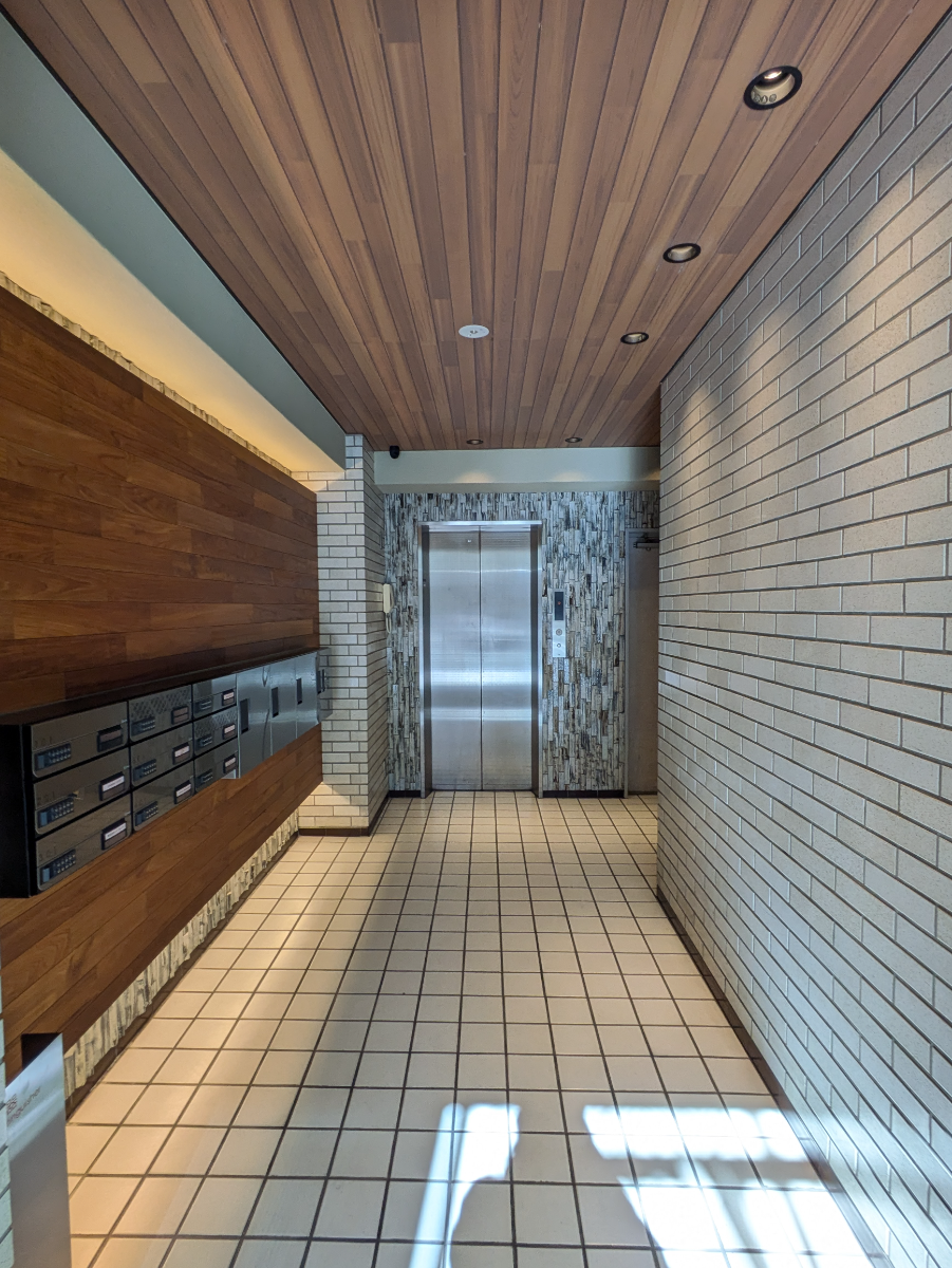 v20250714150703/fresh/building/J00100377833_10