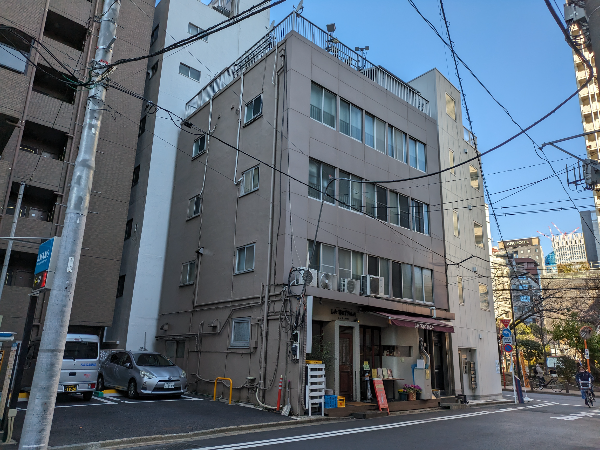 v20250714150703/fresh/building/J00100385373_11