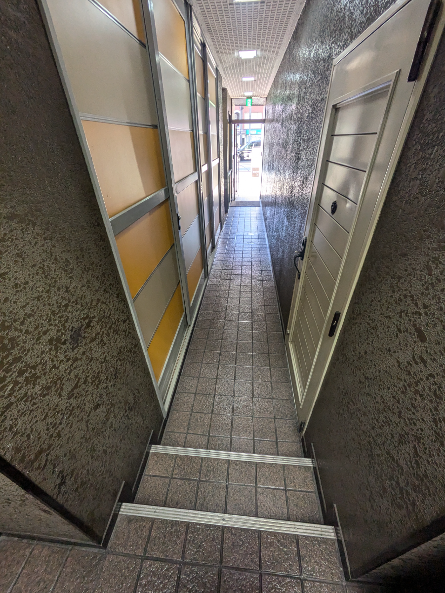 v20250714150703/fresh/building/J00100388128_6