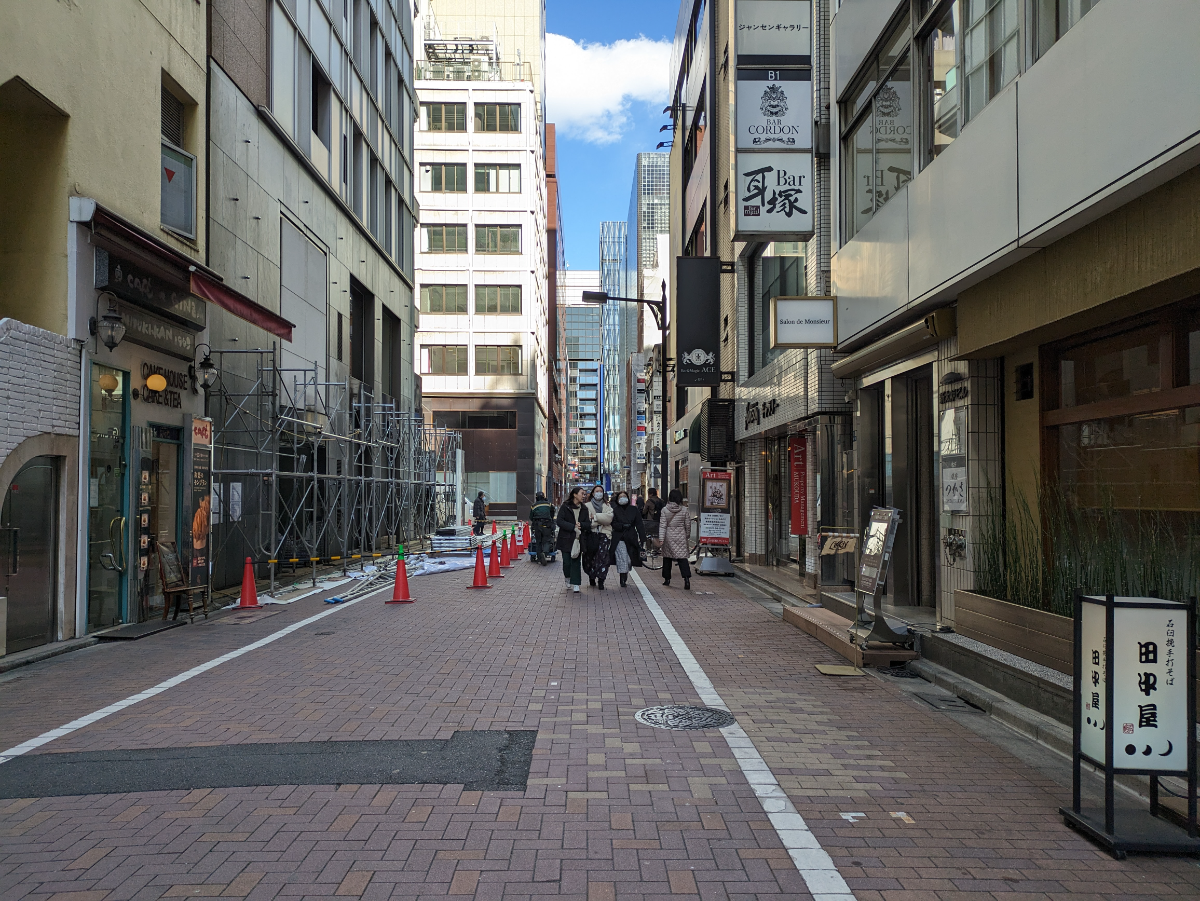 v20250714150703/fresh/building/J00100407298_11